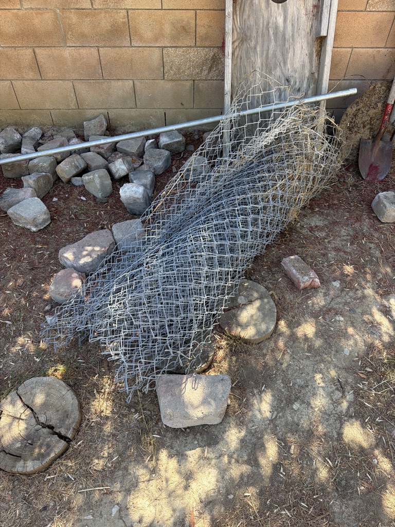 Free Chain link fence