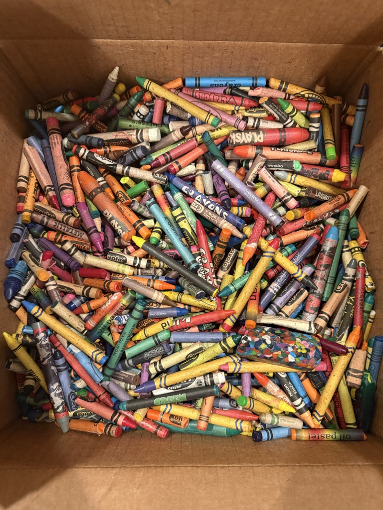 Free Assorted Broken Crayons