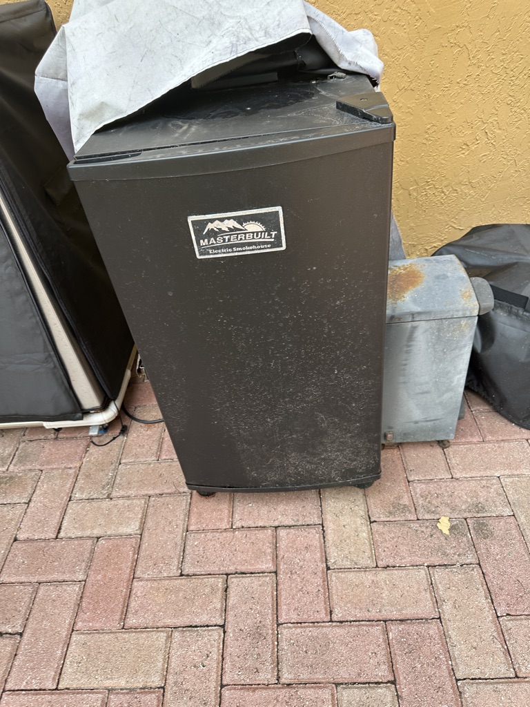Free Smoker for free