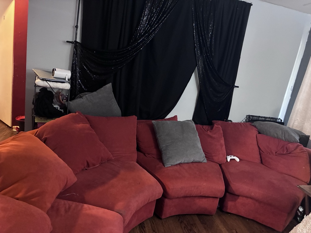 Free Conversation couch