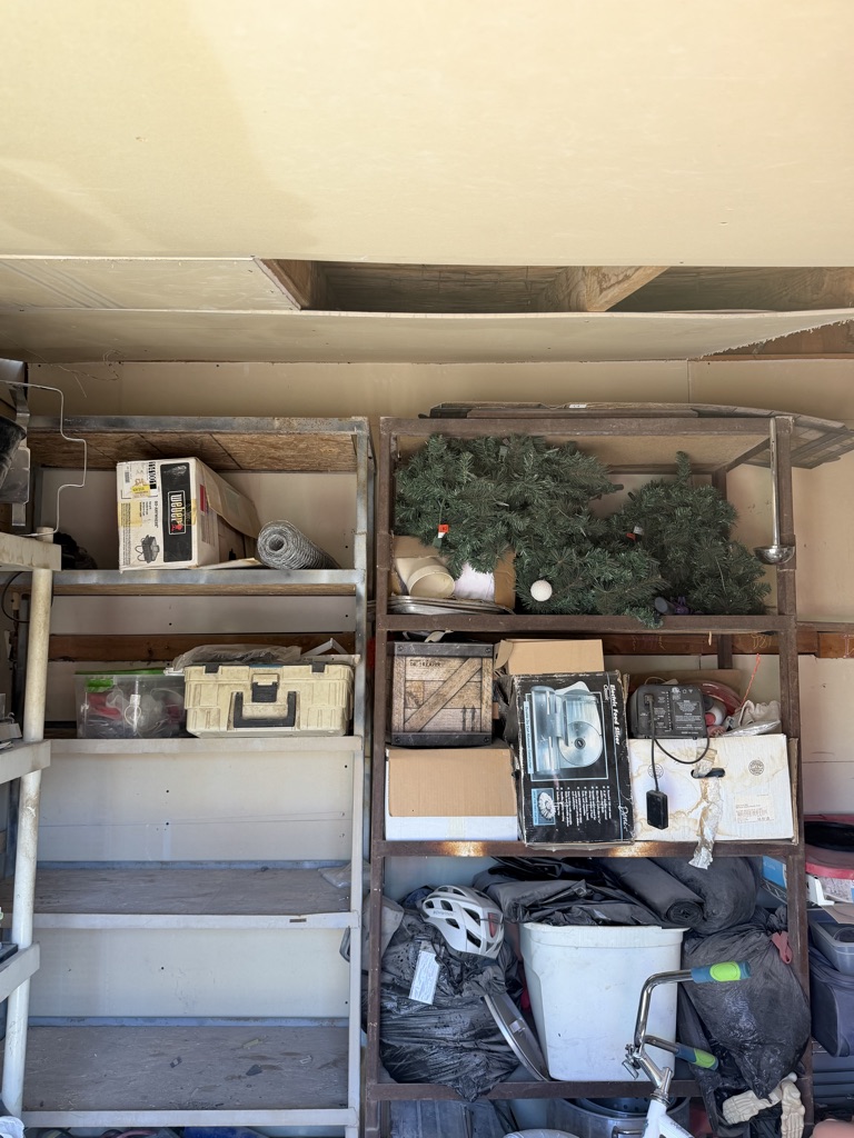 Free Everything must go