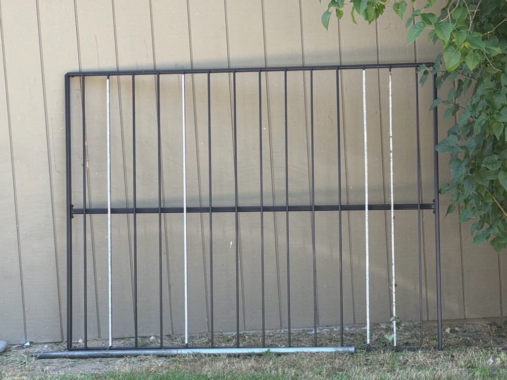 Free Queen metal frame