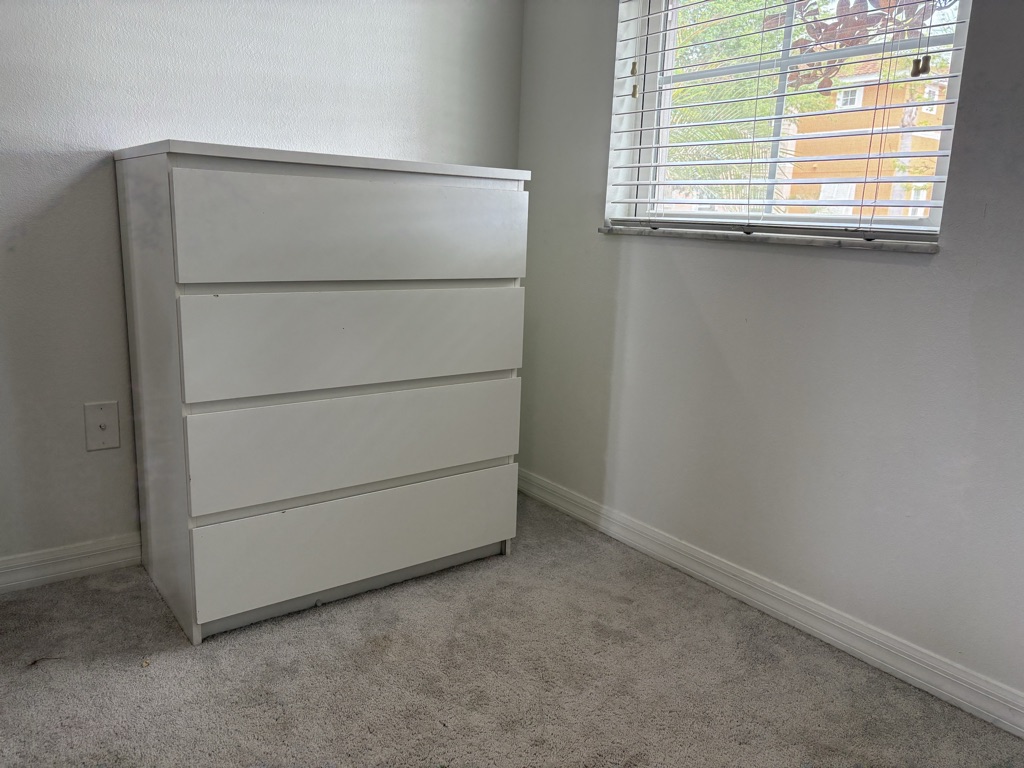 Free Dresser