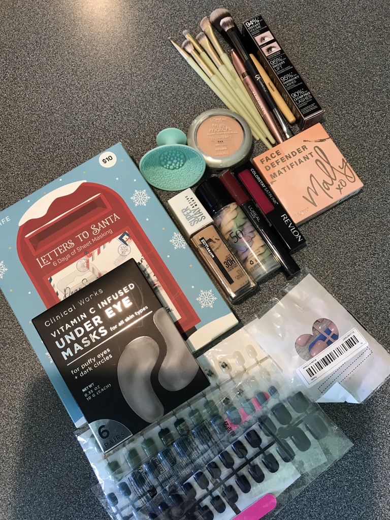 Free Makeup, masks, brushes, and masks!