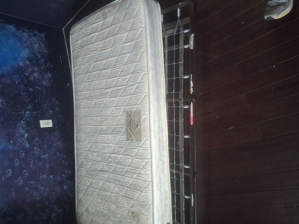 Free Single bed.