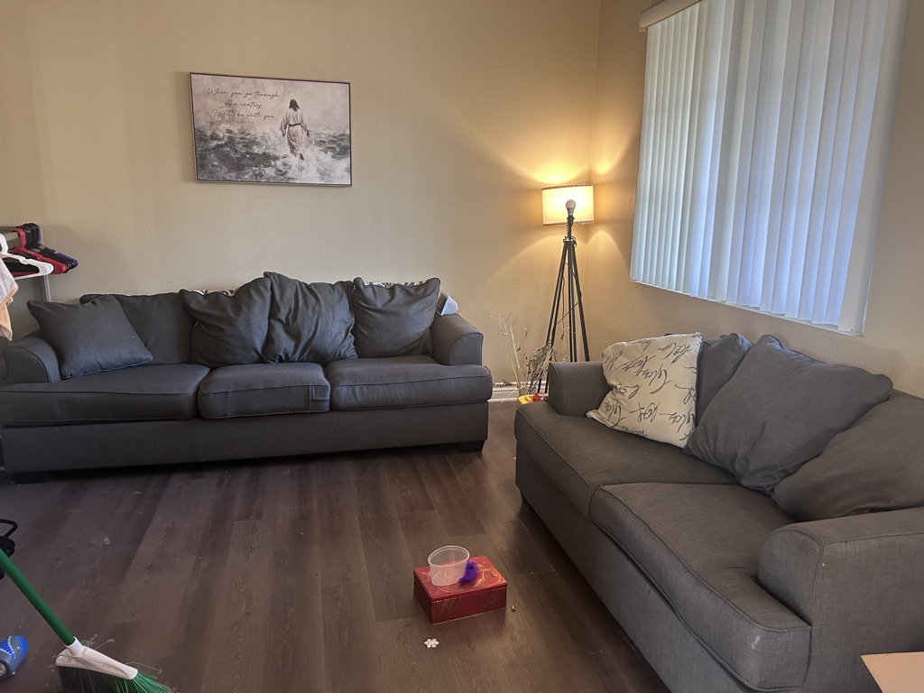 FREE Couch in Camarillo!