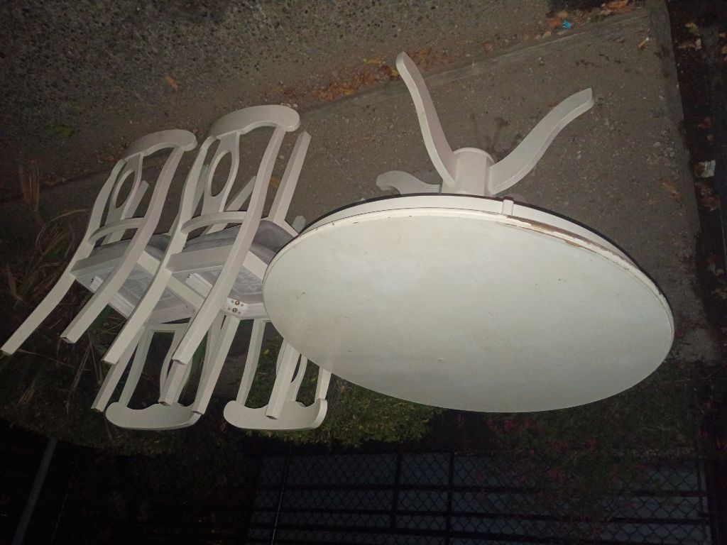 Free Table & chairs
