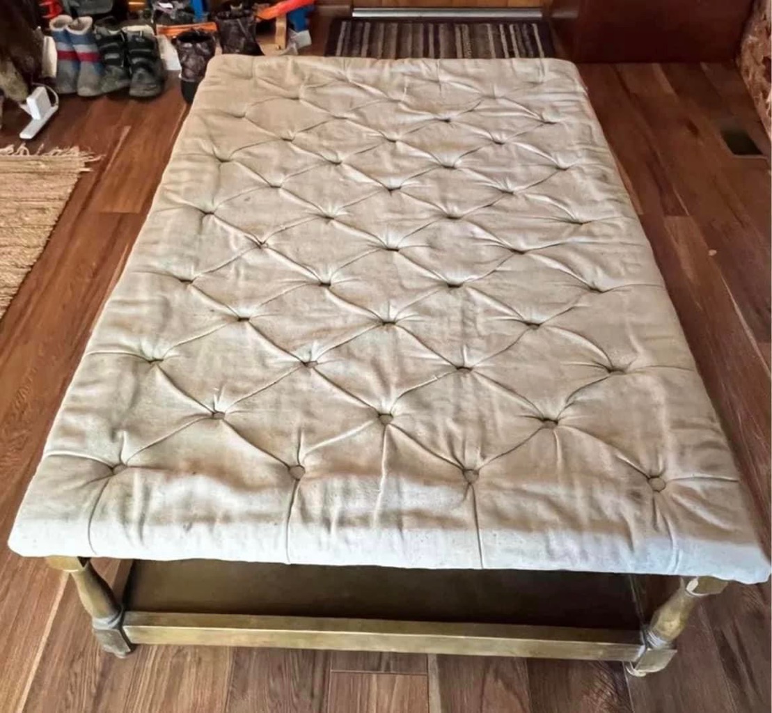 Free Ottomon Coffee Table