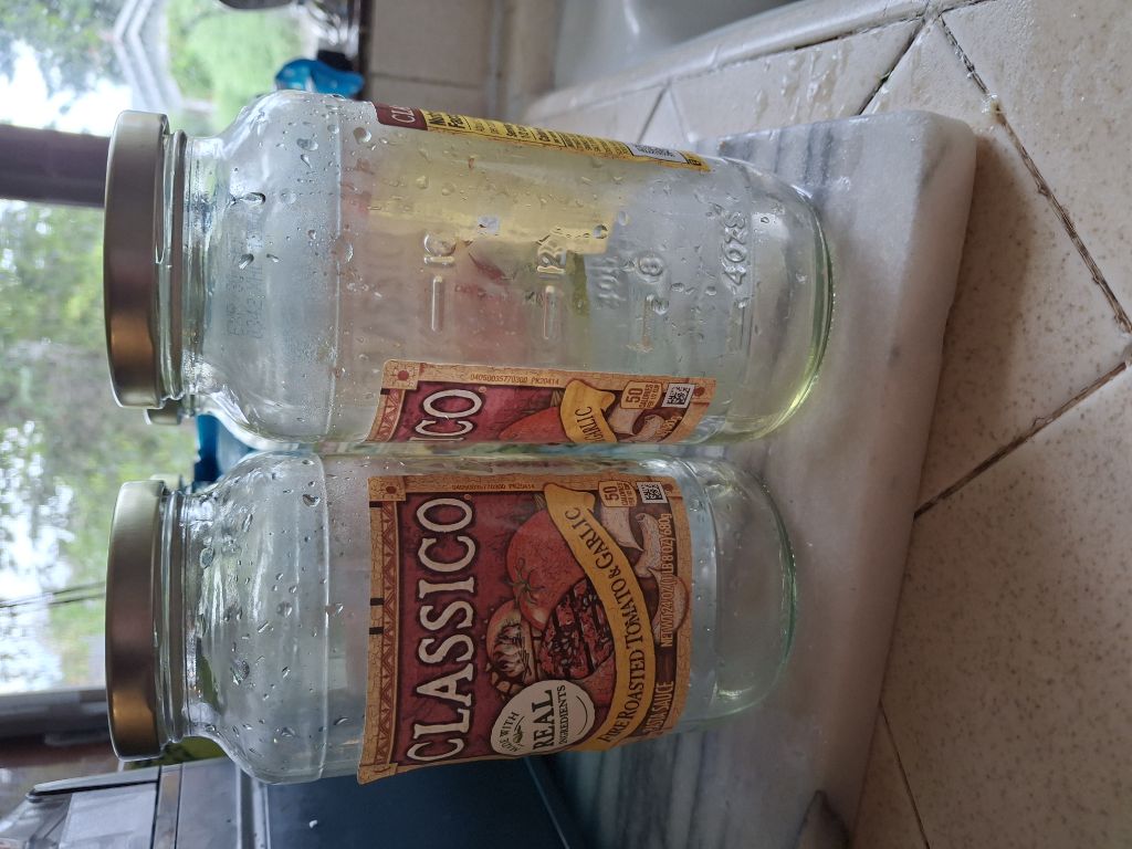 Free Classico jars