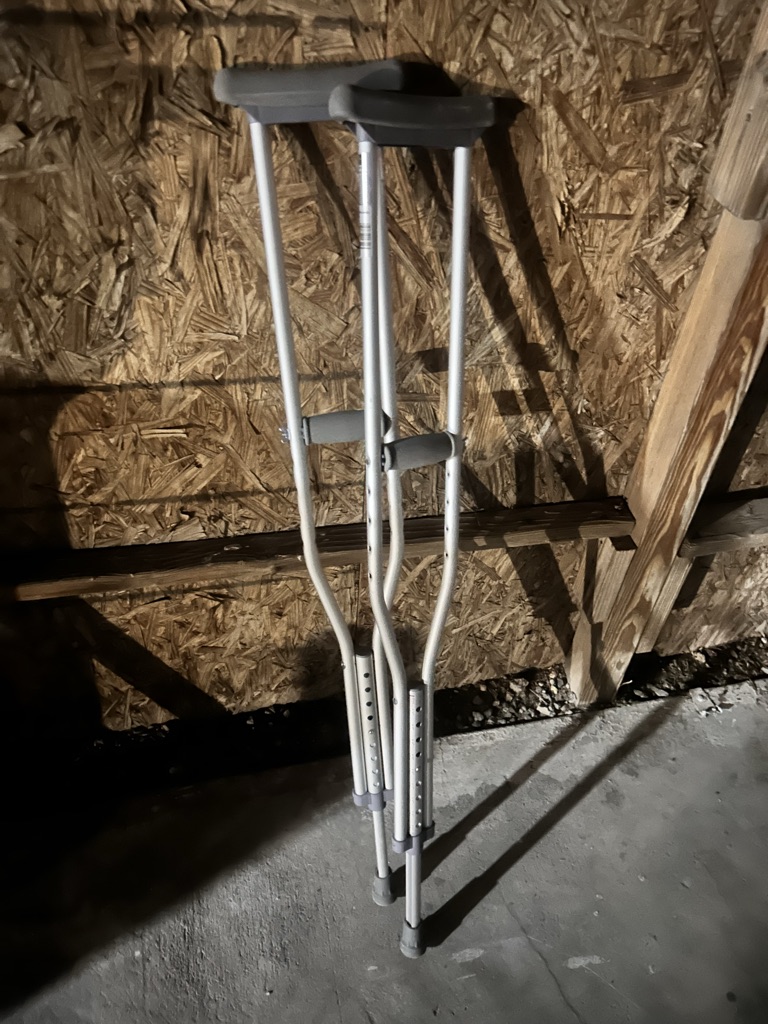 Free New crutches never used