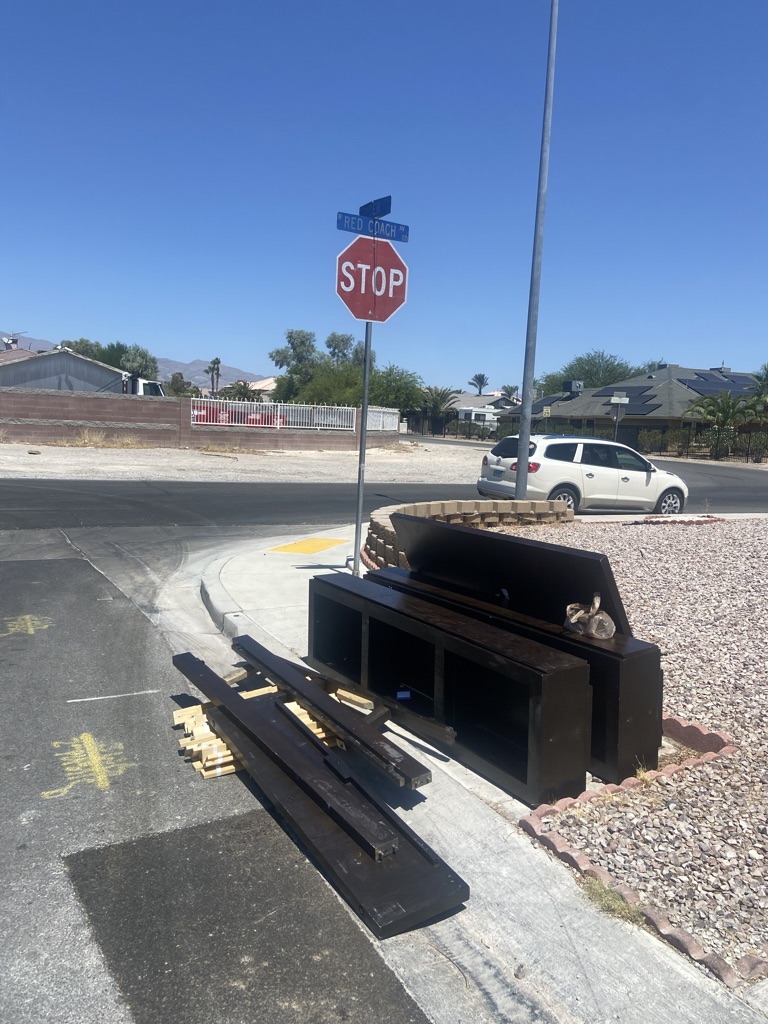 Free King Size Wooden Bed Frame