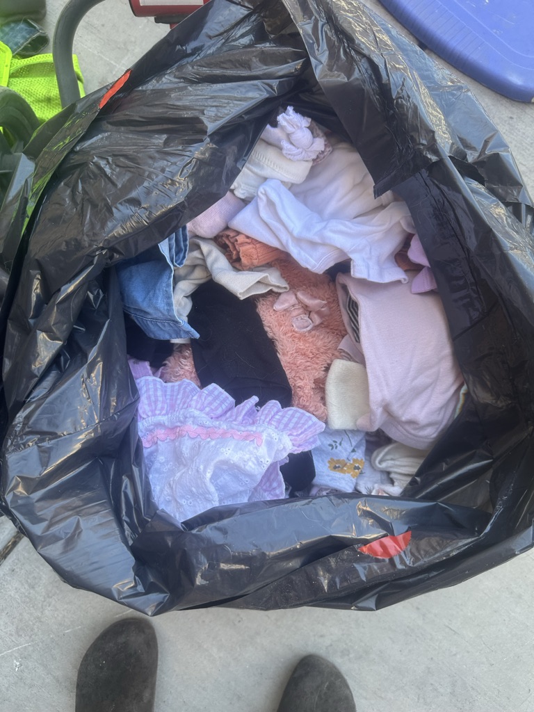 Free stuff come get it