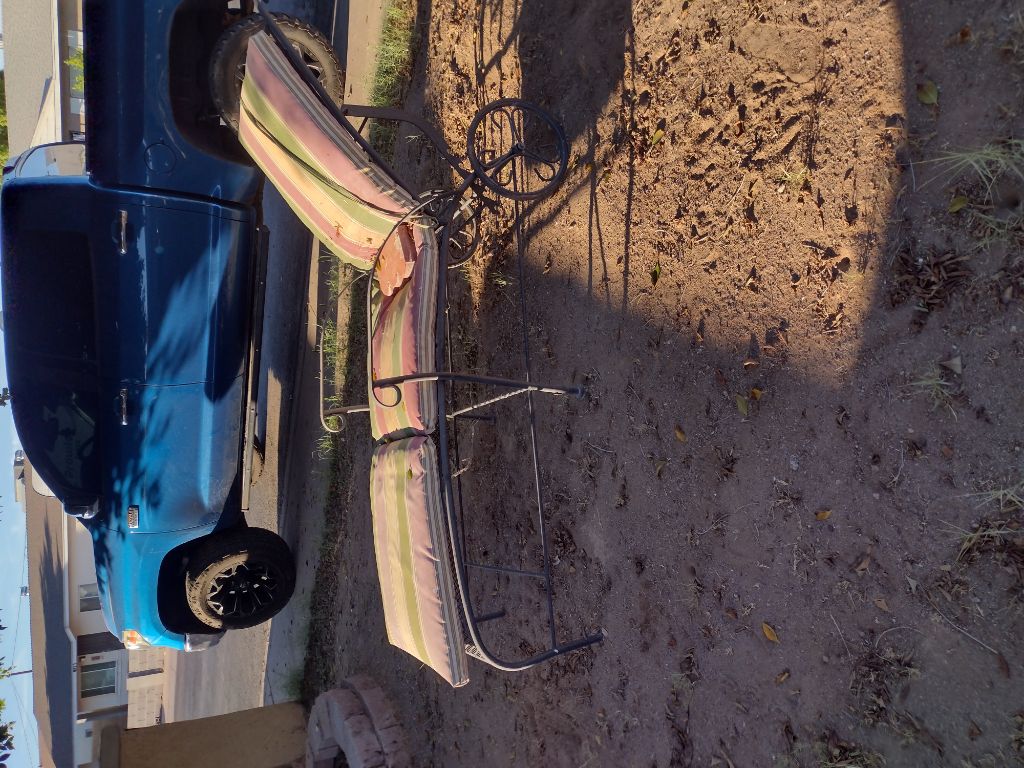 Free Lounge chair