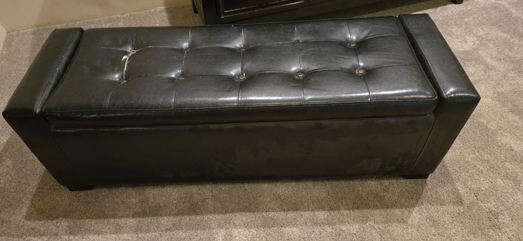 Free Storage bench