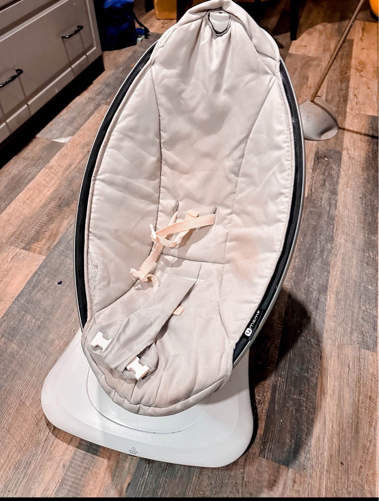 Free 4moms swing chair