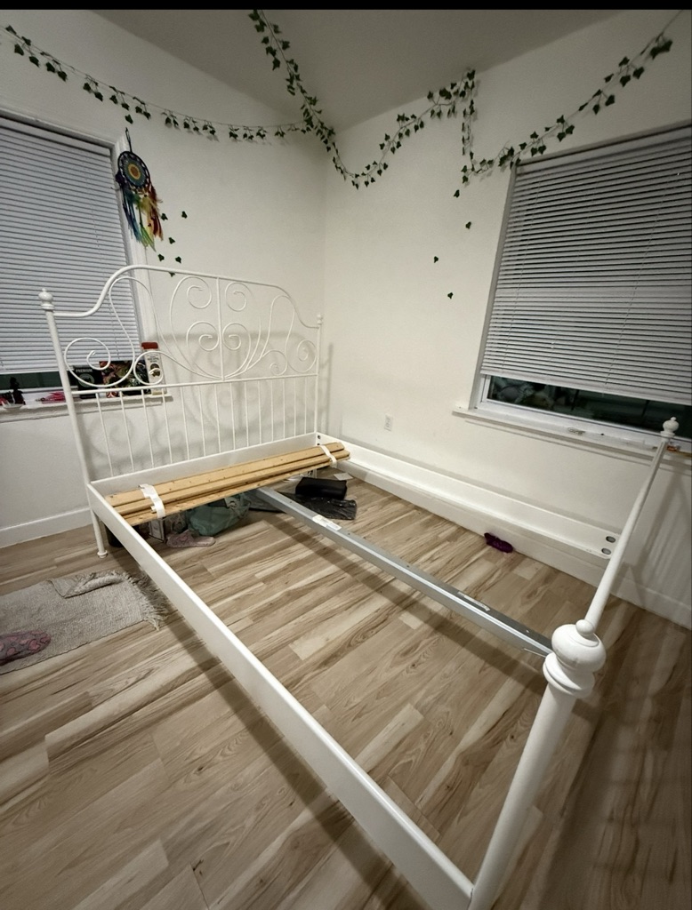 Free queen bed frame