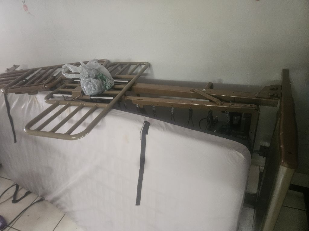 Free position bed or metal