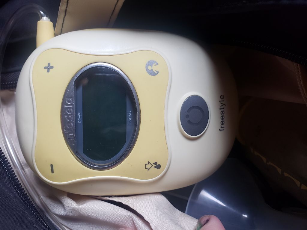 Free breastpumps and crib sheets