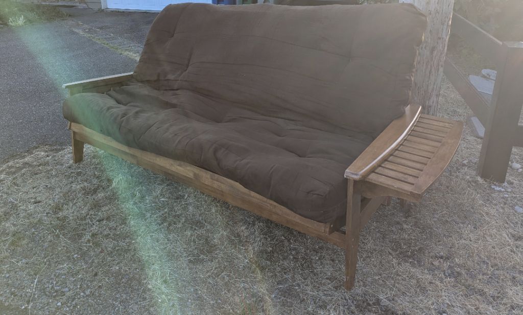 Free Futon