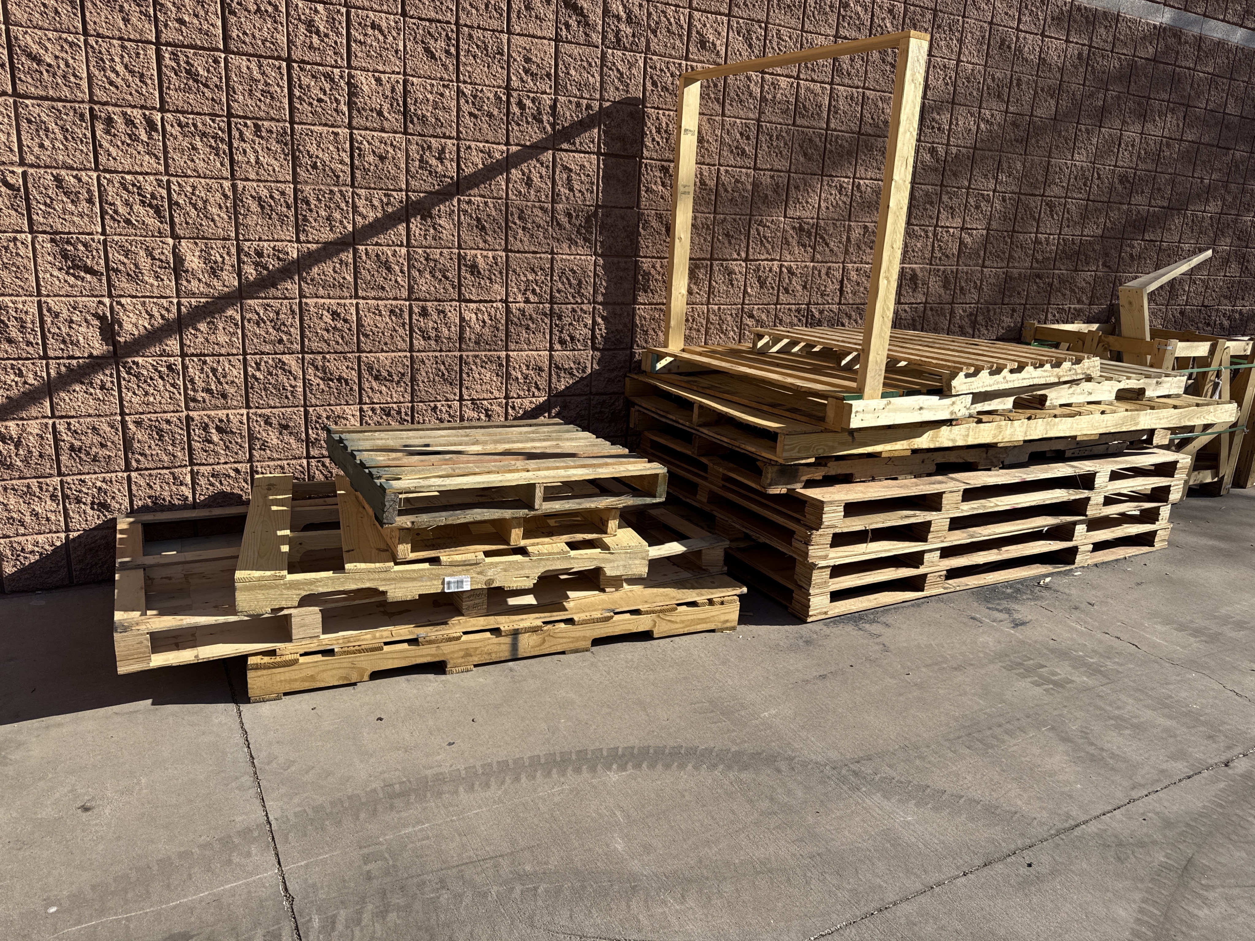 Free pallets