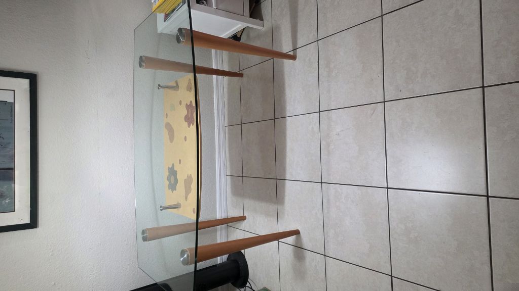 Free Dining room set for 6 people.