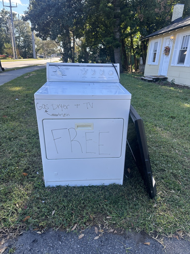 Free Gas dryer + tv