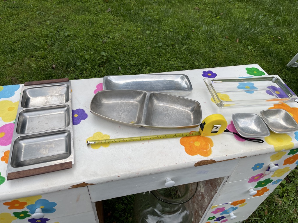 Free Small serving dishes Manchester Drive Mount Kisco