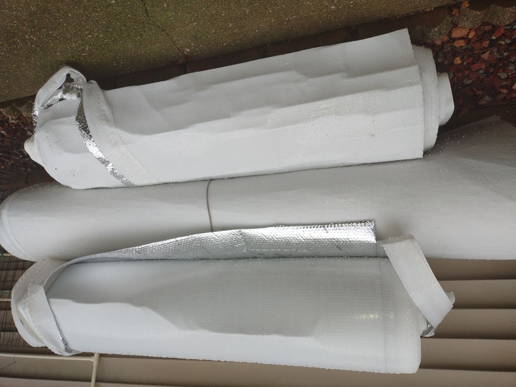 Free Very good insulation