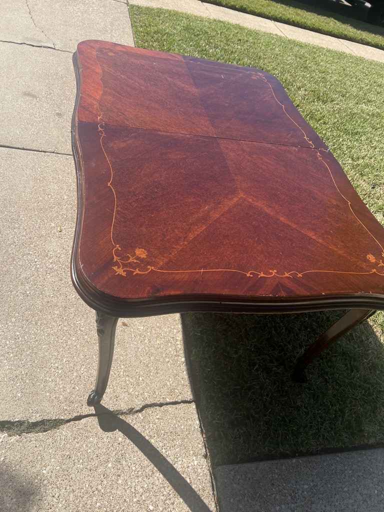 Free table