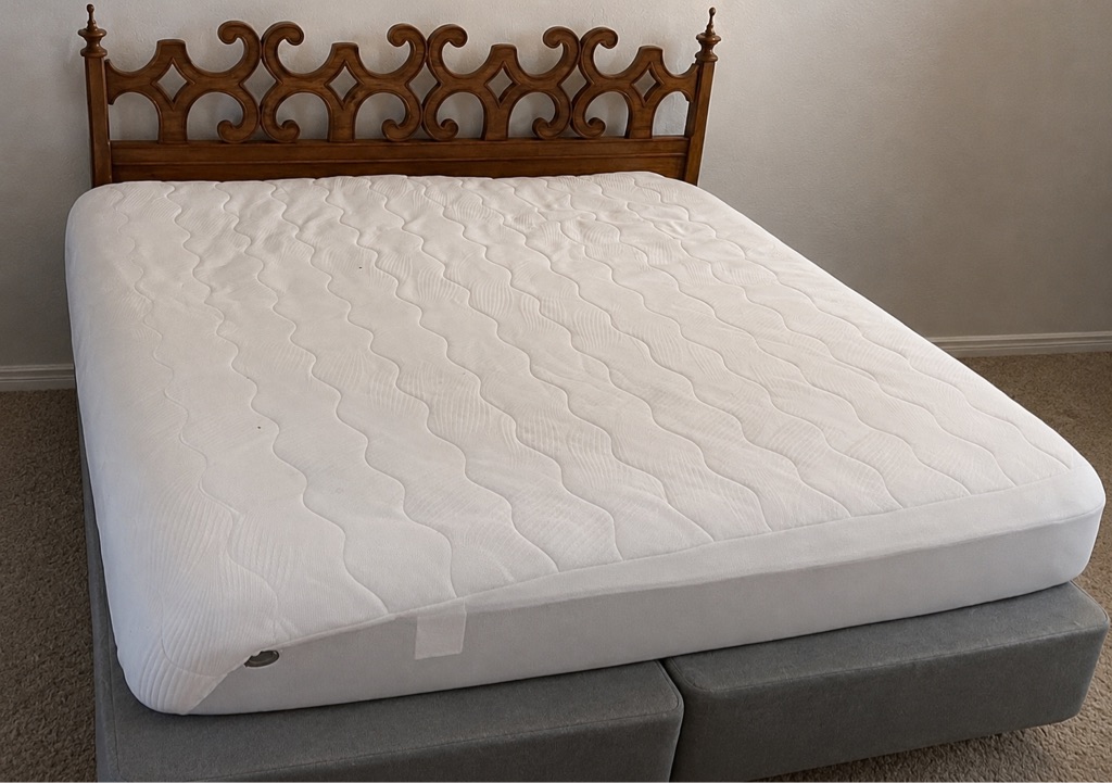 Free King size bed NOT INCLUDING HEADBOARD