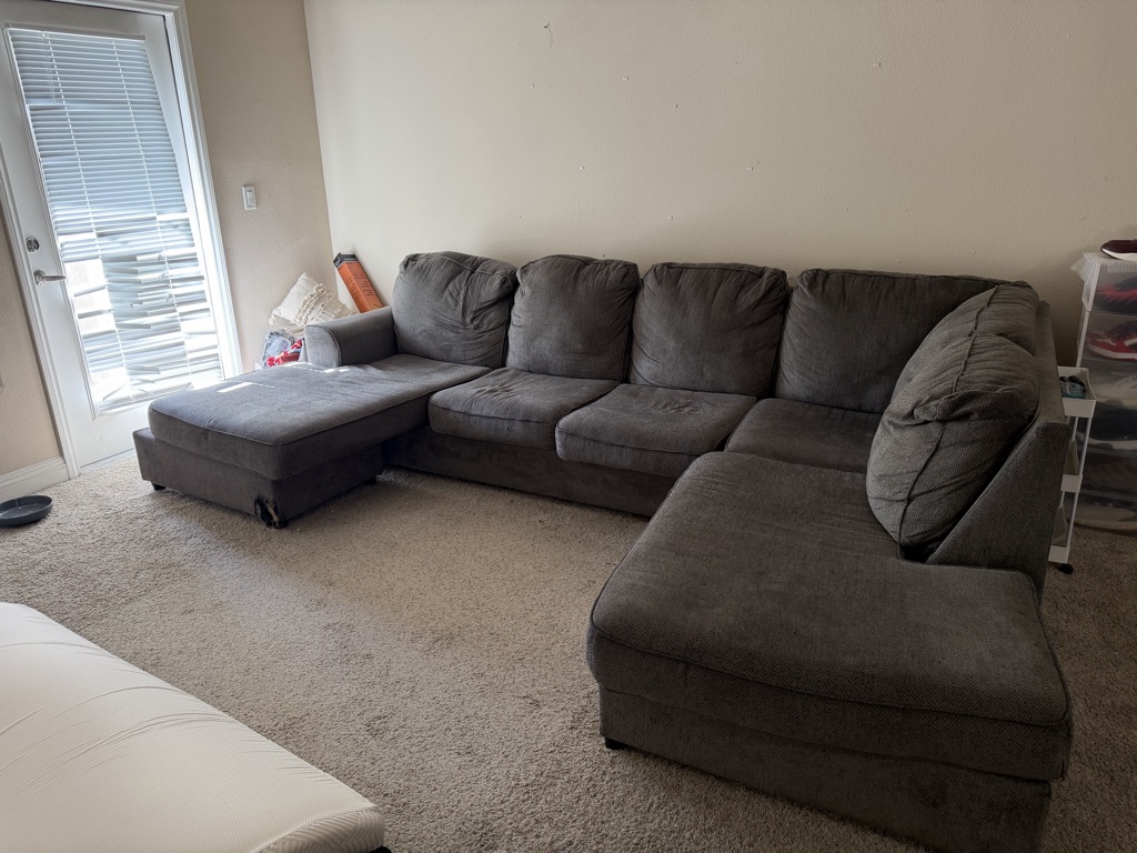 Free Living room sofa BIG