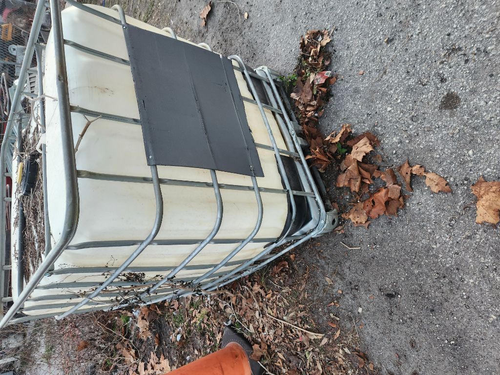 Free Water container