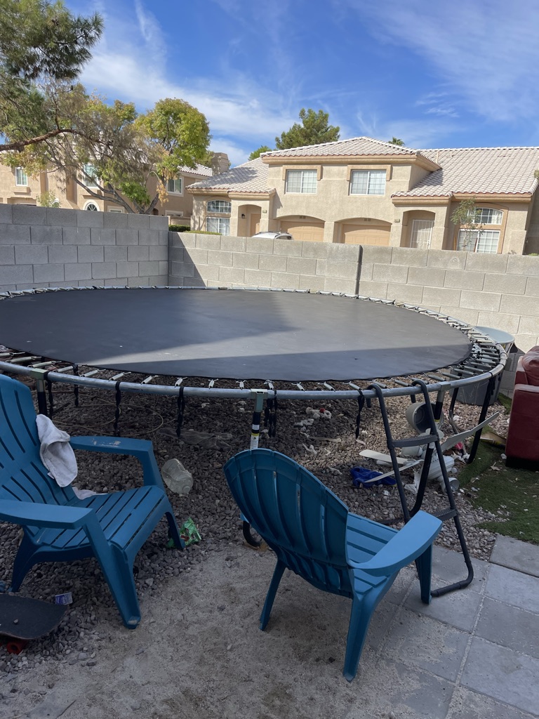 Free trampoline