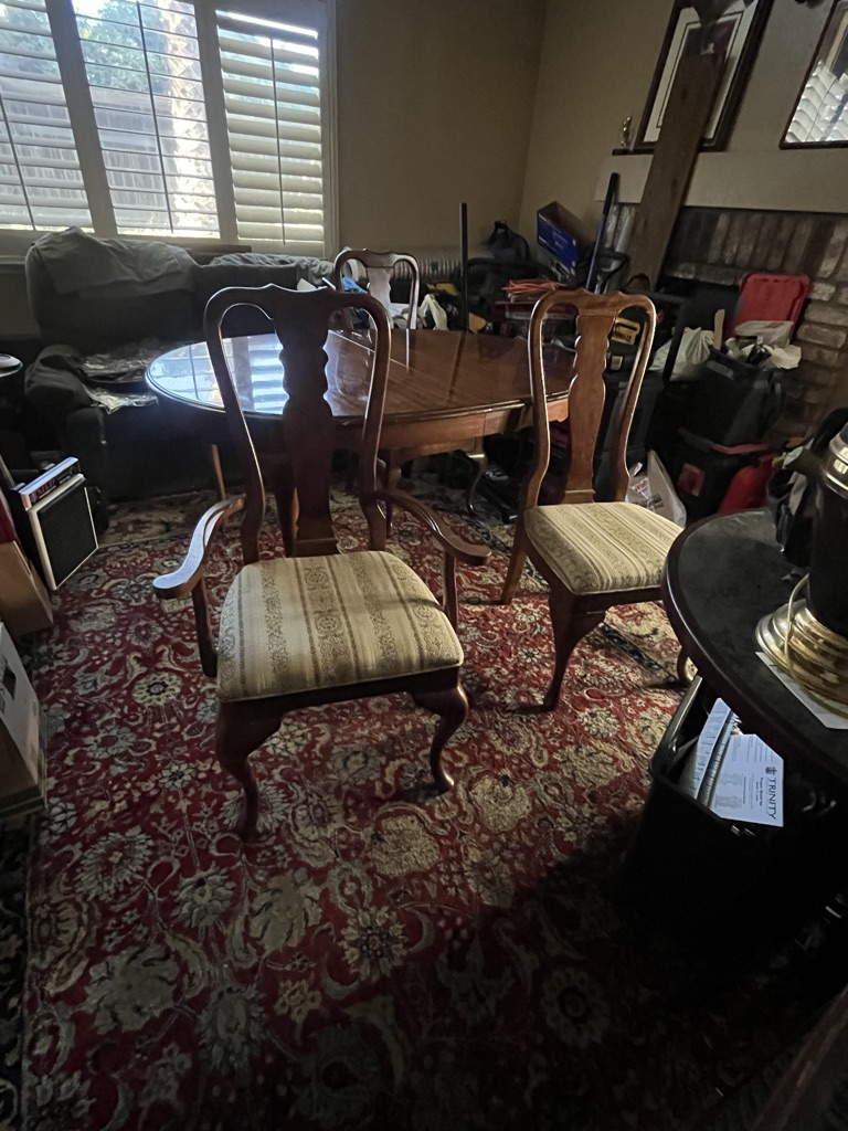 Free Cherry wood dining table with 6 chairs
