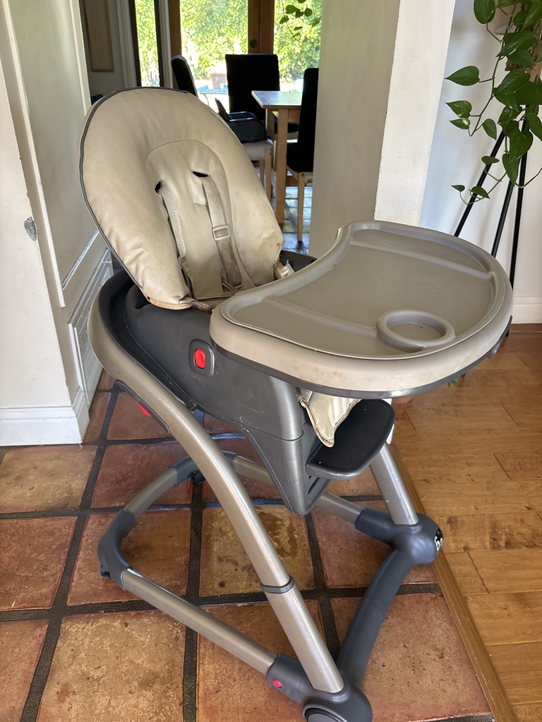 Free High chair