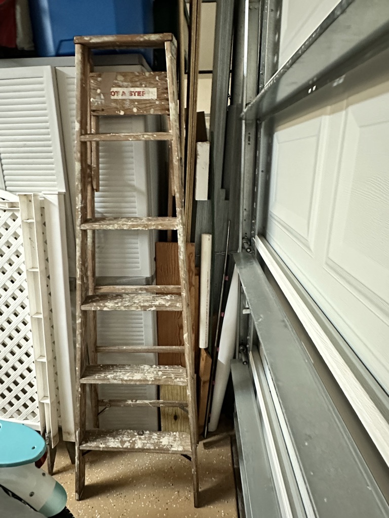 Free Ladder