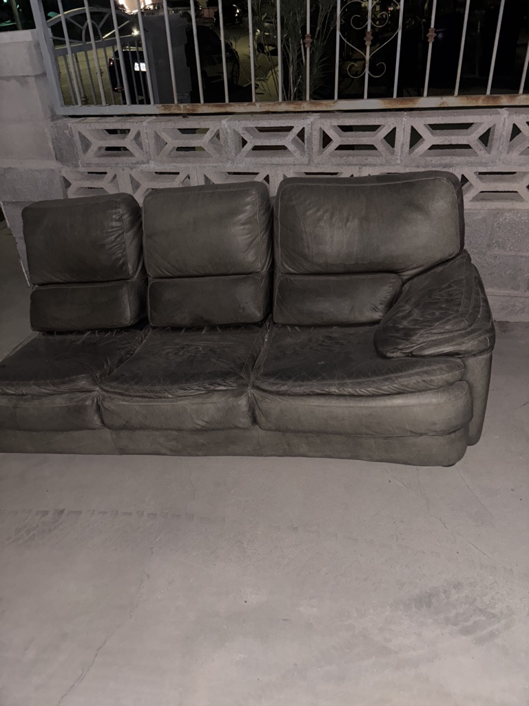 Free Black leather coach