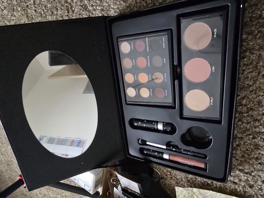 Free makeup never used