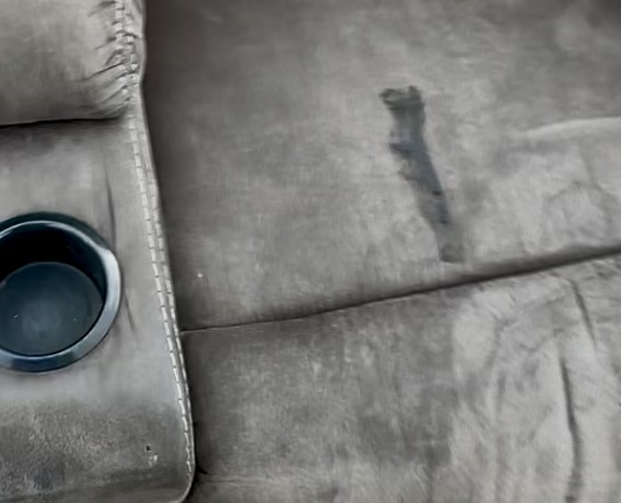 FREE!! Oversized Gray Reclining Sectional (Fully Functional)
