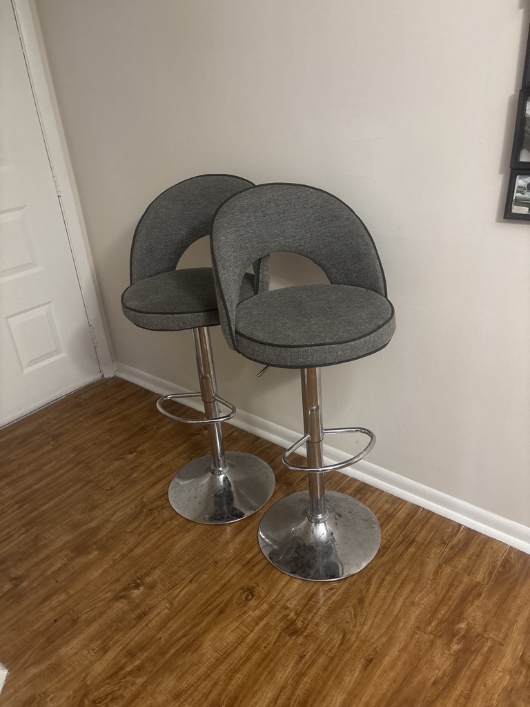 Free 2 Free gray barstools