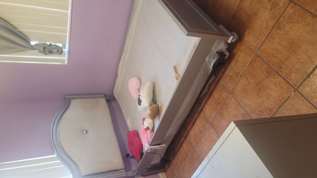 Free Full girl bedroom set