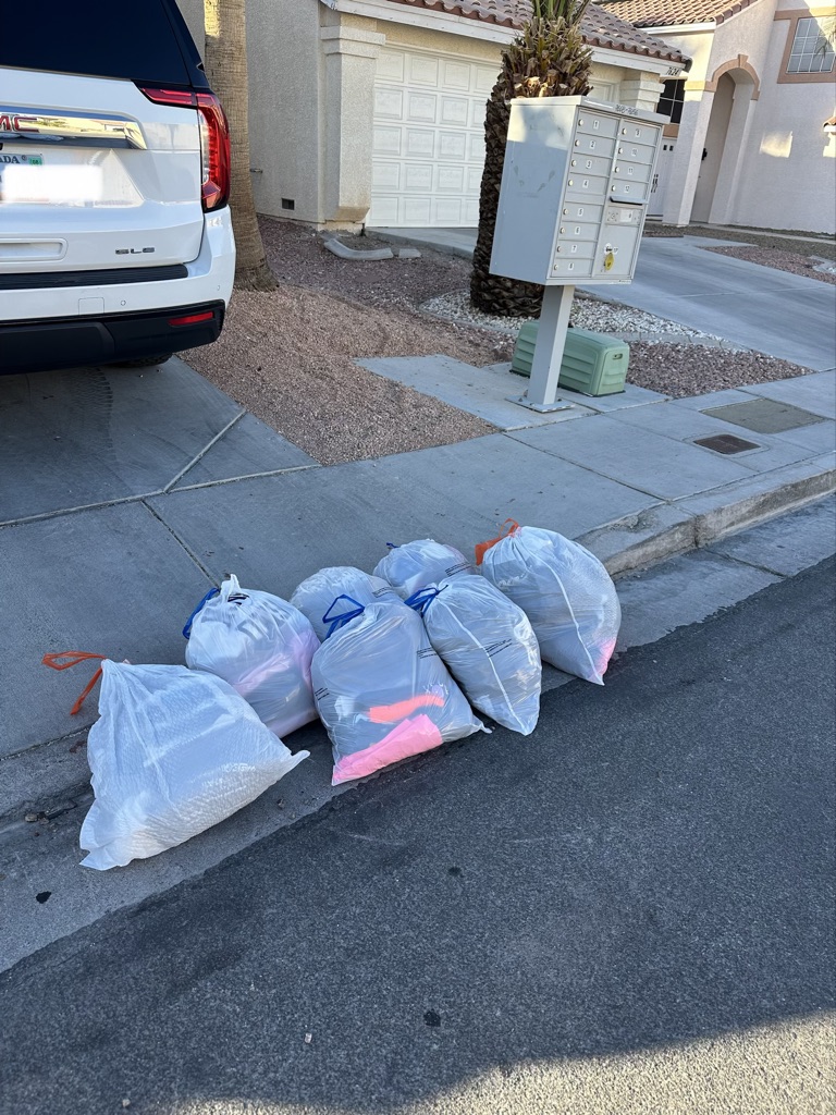 Free woman’s clothing