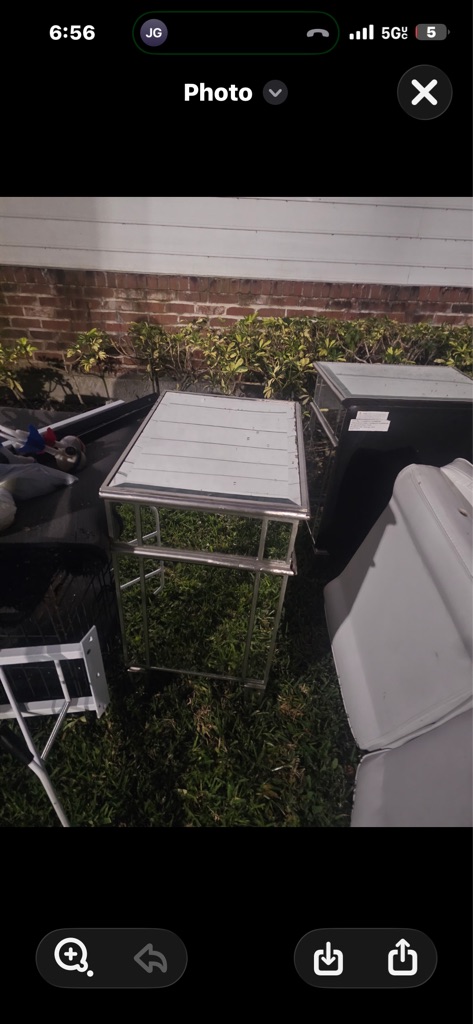 Free Vanity set pieces