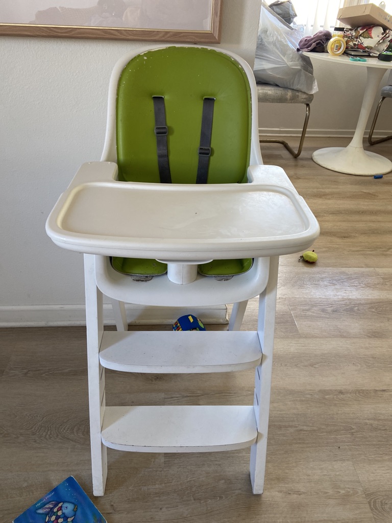 Free high chair - tray needs repair new springs