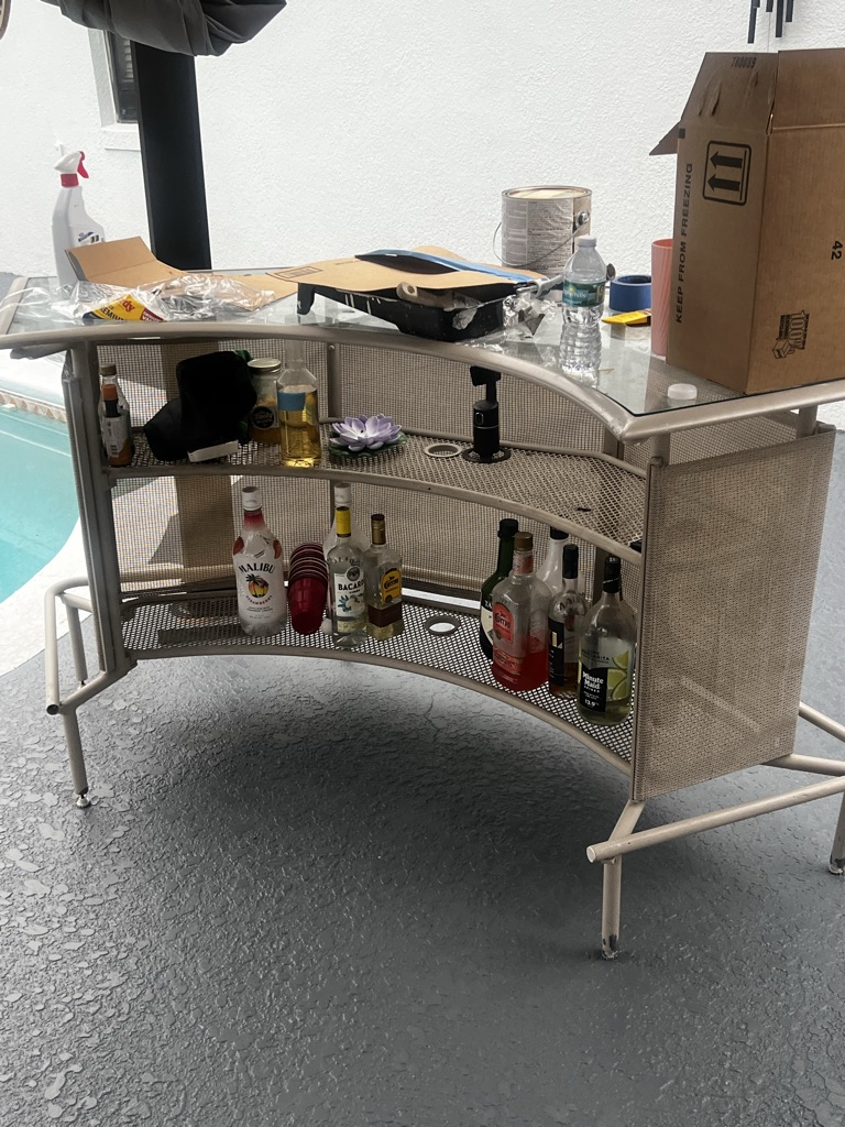 Free Outside Bar