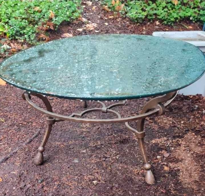 Free Glass table