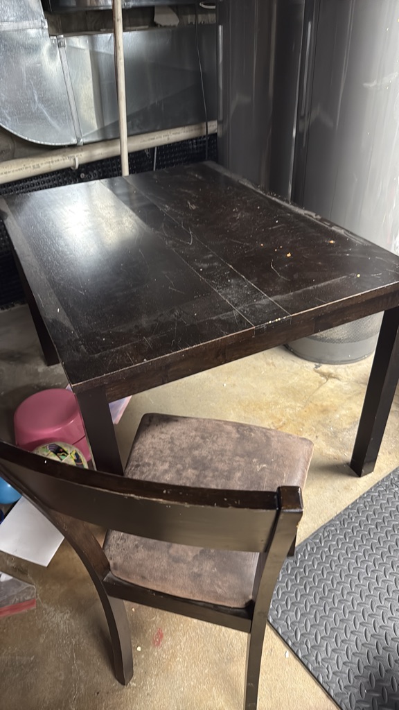 Free Table w/ four chairs