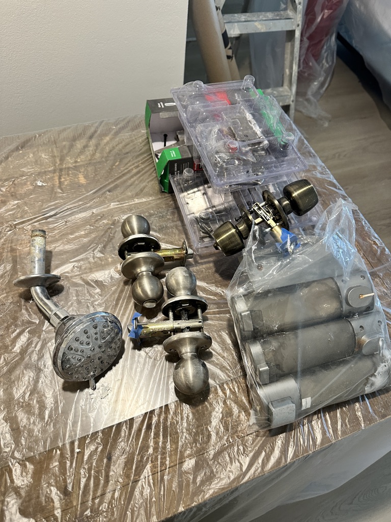 Free Six door handles and other stuff