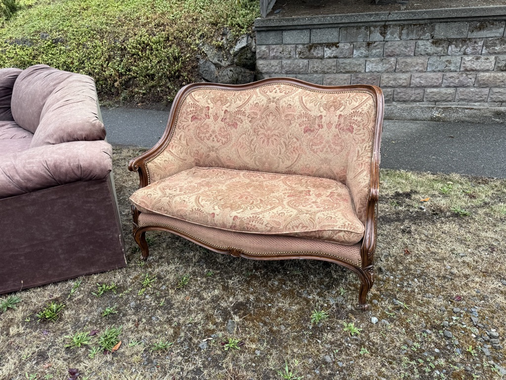 free couches.