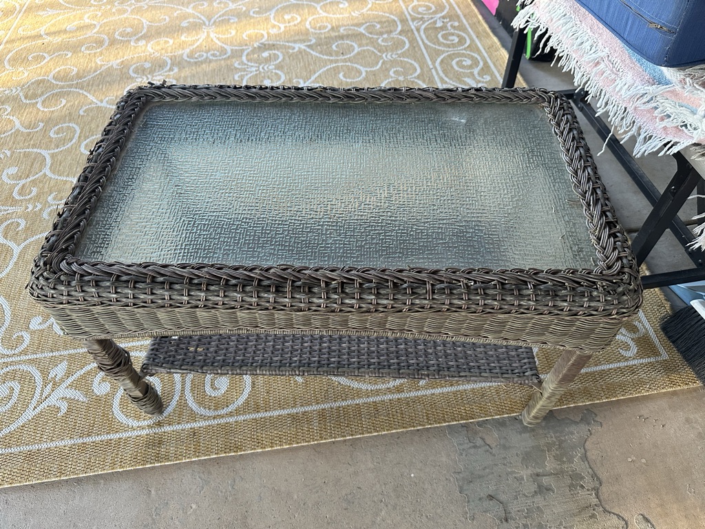 Free Wicker Patio Side Table